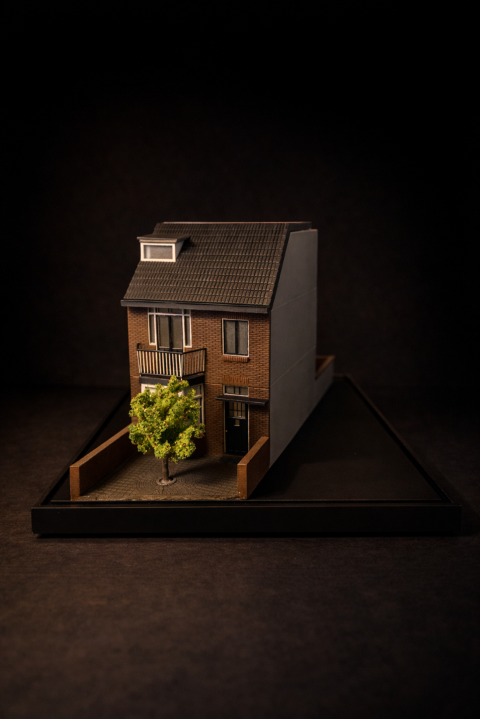 Schaalmodel woning als blijvende herinnering