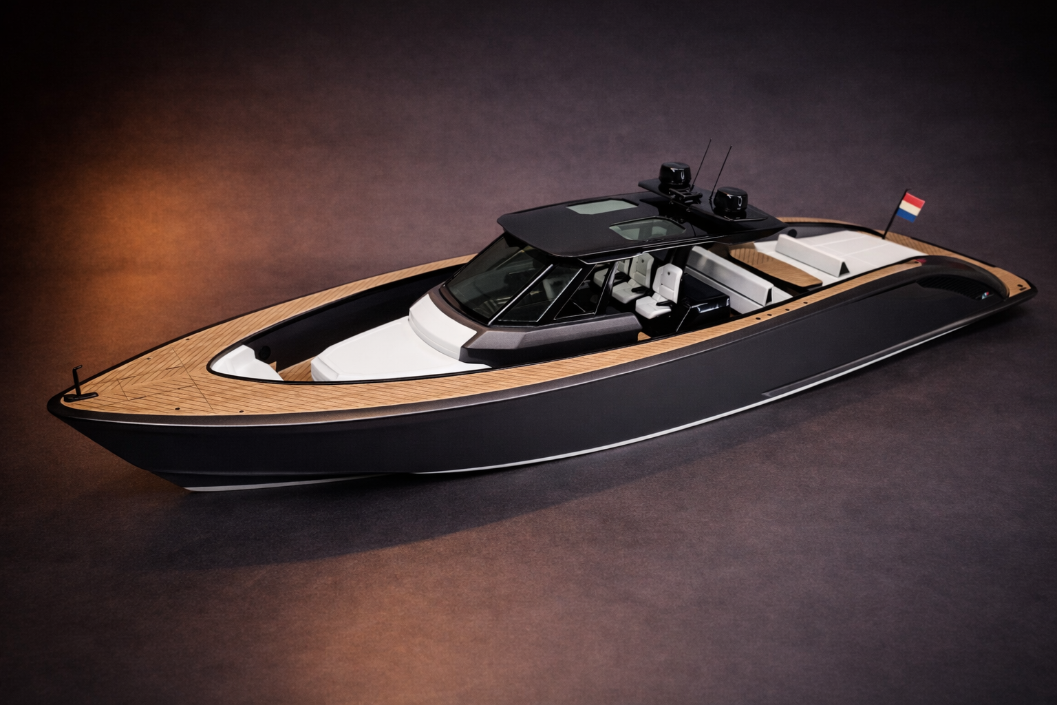 Schaalmodel Wajer 55S – luxe jacht tot in detail